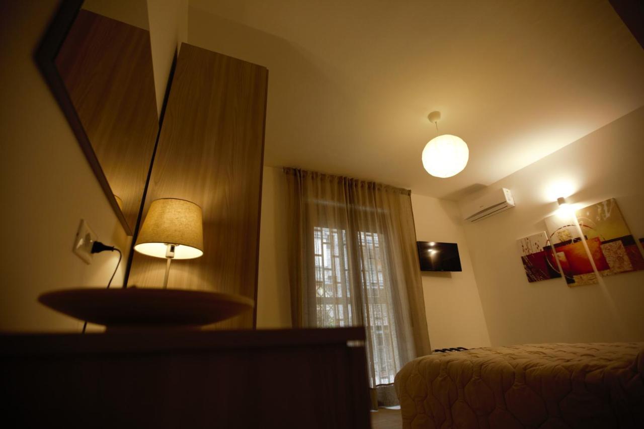 Phalanthos Taranto Bed and Breakfast Εξωτερικό φωτογραφία